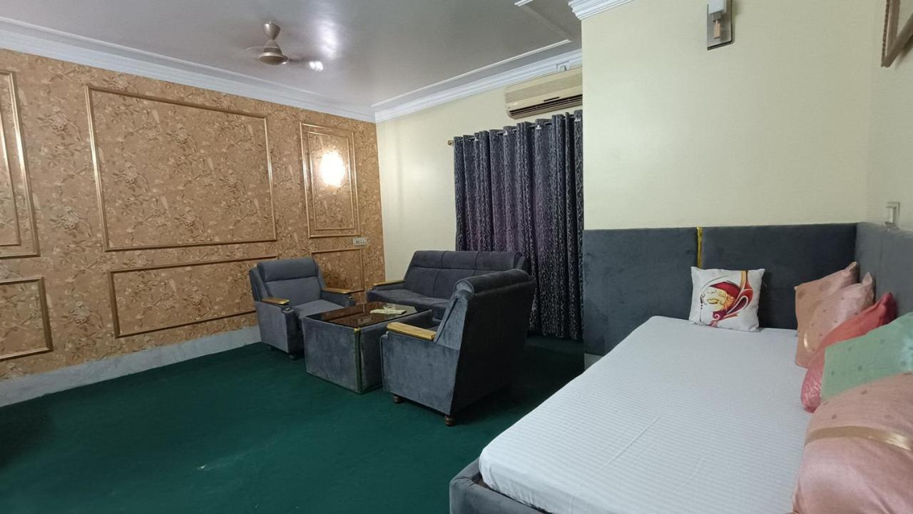 Hotel Sangam Baharampur Luaran gambar