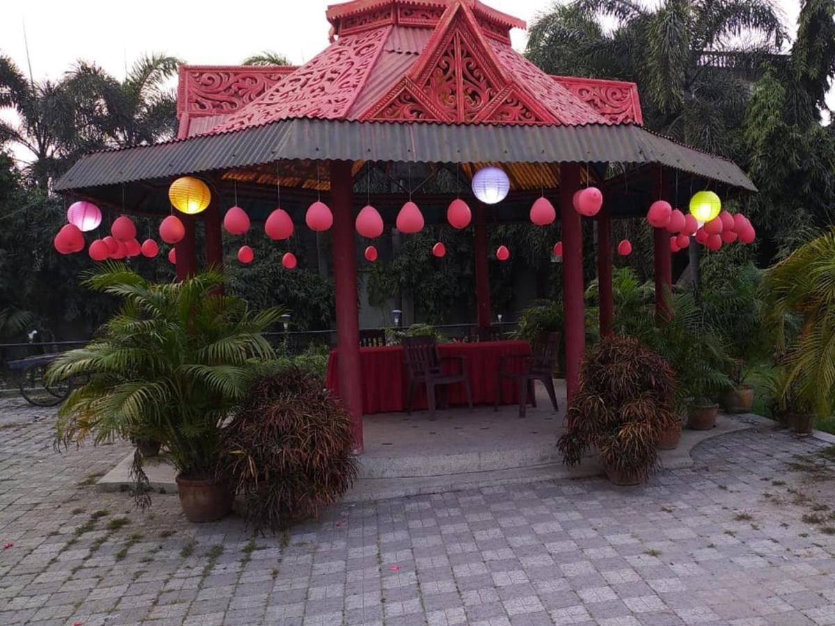 Hotel Sangam Baharampur Luaran gambar